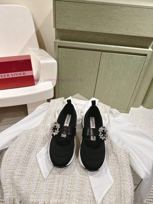 | ²⁰²4 𝐬𝐬  🤍🤎𝐑𝐨𝐠𝐞𝐫 𝐕𝐢𝐯𝐢𝐞𝐫  Roger Vivian Viv 'Run diamond buckle fabric sports shoes are a mrljgo6xi