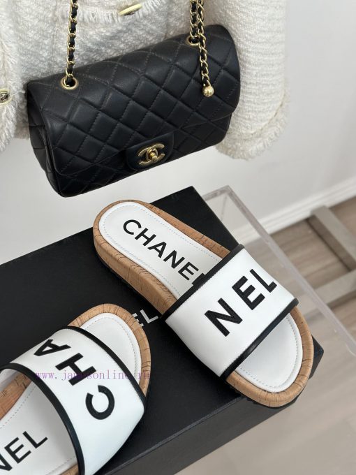 Chanel | Chanel 23p New Large Letter Lazy SlippersIn summer, it is necessary for everyone to6bxag0l8 - Image 6