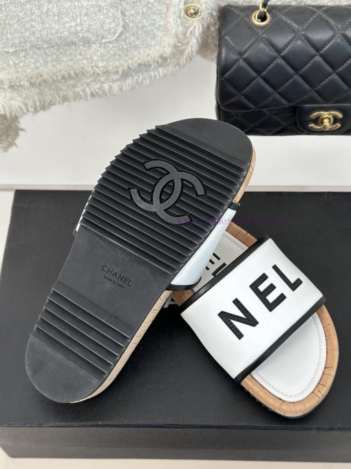 Chanel | Chanel 23p New Large Letter Lazy SlippersIn summer, it is necessary for everyone to6bxag0l8 - Image 10
