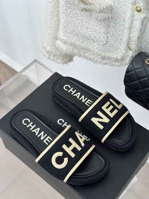 Chanel | Chanel 23p New Large Letter Lazy SlippersIn summer, it is necessary for everyone tozj08amj1 - Image 4