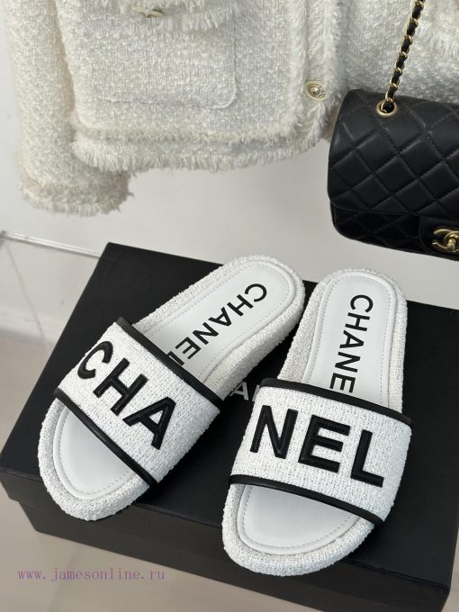 Chanel | Chanel 23p New Large Letter Lazy SlippersIn summer, it is necessary for everyone tov67mqu3a - Image 3