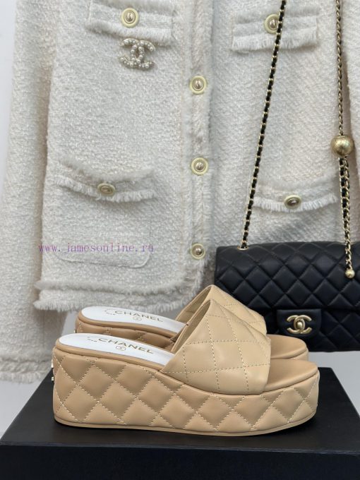 Chanel | Chanel 23c New ProductLingge thick soled sponge sandals and slippersA must-have coo0aa7v6zj