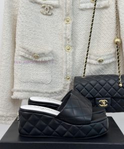 Chanel | Chanel 23c New ProductLingge thick soled sponge sandals and slippersA must-have cooarmk2w5o