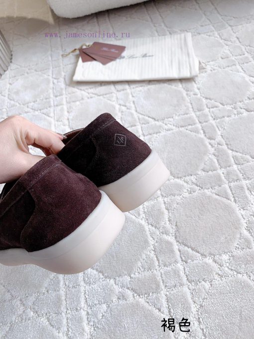 Loro Pian * LP's timeless classic men's loafers are simple, fashionable, and have a super cocetnpwez - Image 9
