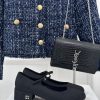 MIU MIU Classic Coarse Heel Mary Jane Single Shoe SeriesFull of girlish heart, the style desyvp21mio
