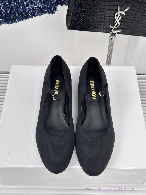 MIU MIU Classic Coarse Heel Mary Jane Single Shoe SeriesFull of girlish heart, the style desyvp21mio - Image 5