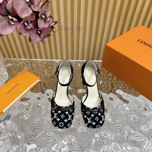 New LV Donkey Brand 2024 Early Spring New Top Original Developed Vintage Art High Heel Sandanyqdrkf6 - Image 3