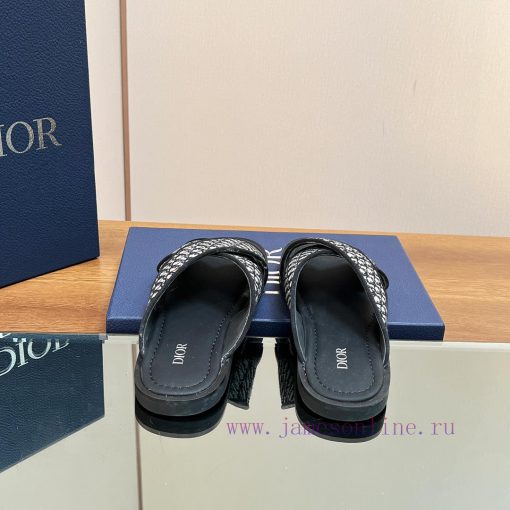 Dior Alia's new men's sandals for 2024 are a leisurely and exquisite work. The latest Obliquti9imwya - Image 4