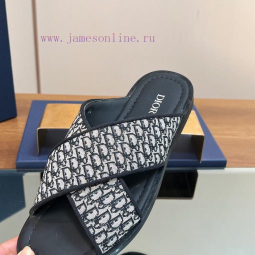 Dior Alia's new men's sandals for 2024 are a leisurely and exquisite work. The latest Obliquti9imwya - Image 9