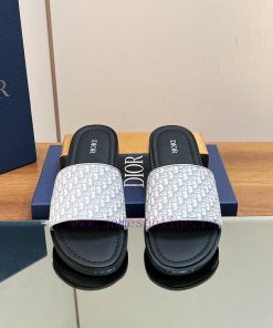 Dior Alia's new men's sandals for 2024 are a leisurely and exquisite work. The latest Obliqugj14z8cd