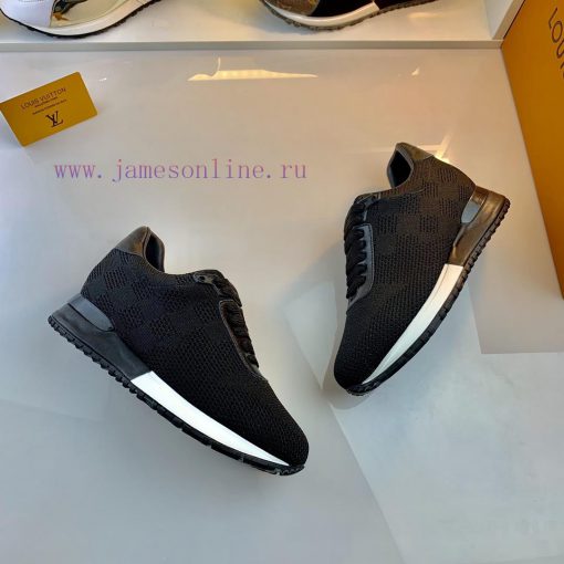 NO09531 Louis Vuitton V.N.R (Vuitton New Runner) sneakers feature a one-piece sock like desiek89sw8e - Image 8