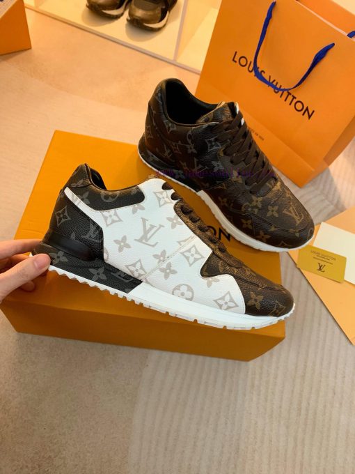 NO09532 Louis Vuitton This LV RUNNER sneaker is designed by Artistic Director Virgil Abloh, s34ytyc5 - Image 5