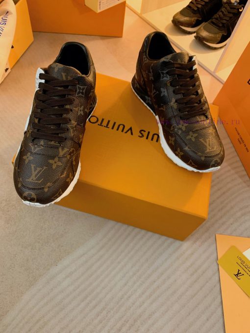 NO09532 Louis Vuitton This LV RUNNER sneaker is designed by Artistic Director Virgil Abloh, s34ytyc5 - Image 6