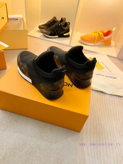 Louis Vuitton draws on the design essence of classic running shoes, 🧸🧸🧸 Create iconic Run Aw8td8sd3u - Image 5