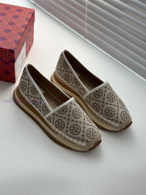 Apricot colored jacquard fabricTBTORY BURCH T MONOGRAM Fisherman's Shoes Women's Shoes 82839zbs8wd8m