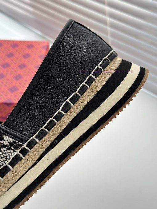 Snake patterned cowhide and sheepskinTBTORY BURCH T MONOGRAM Fisherman's Shoes Women's Shoesscmldnru - Image 8