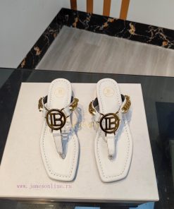 Out, Balmain 2024 Spring/Summer Fashion Show Original Metal Buckle Chain Flat SlippersBrand opb4jiye