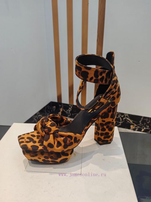 Out, Balmain 2024 Spring/Summer Fashion Show Original High Heel SandalsBrand Balmain 𝘽𝙖𝙡𝙢𝙖𝙞𝙣0f1k986y - Image 10