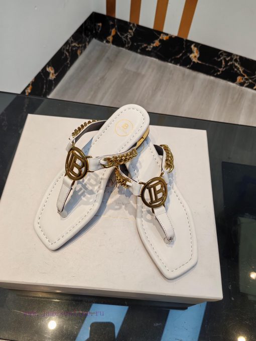 Out, Balmain 2024 Spring/Summer Fashion Show Original Metal Buckle Chain Flat SlippersBrand opb4jiye - Image 8