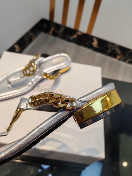 Out, Balmain 2024 Spring/Summer Fashion Show Original Metal Buckle Chain Flat SlippersBrand cuwf7v0o - Image 7