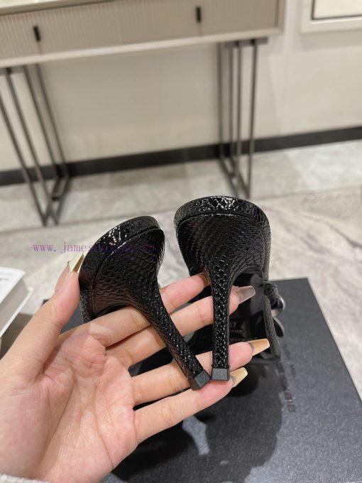 Alexander Wang's 24 Spring/Summer New Dome Middle Heel Sandals with Serpentine Pattern and S154evs9g - Image 10