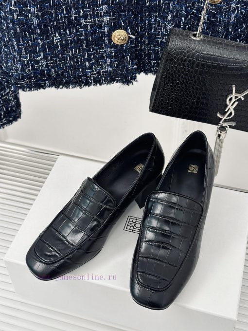 Toteme 24S Classic Coarse Heel loafersMinimalist style, retro yet sophisticatedSimple and el1utmvq56 - Image 3