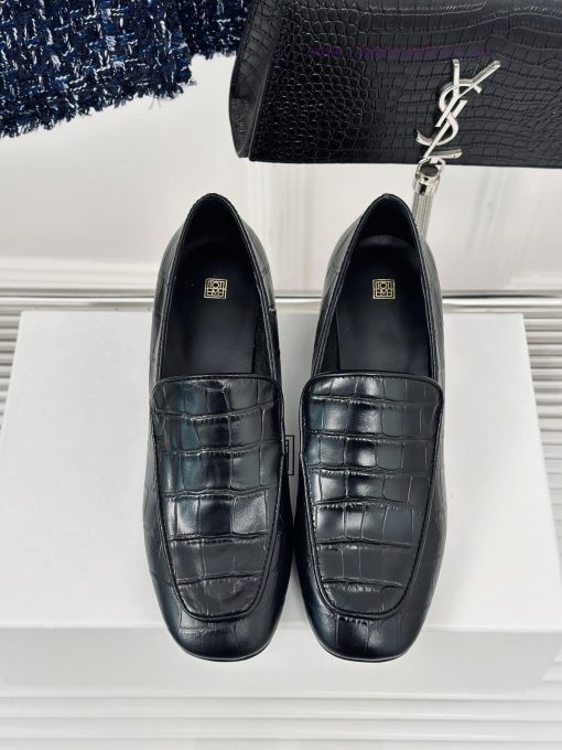 Toteme 24S Classic Coarse Heel loafersMinimalist style, retro yet sophisticatedSimple and el1utmvq56 - Image 5