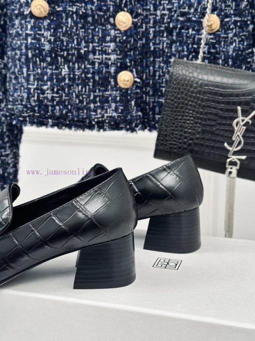 Toteme 24S Classic Coarse Heel loafersMinimalist style, retro yet sophisticatedSimple and el1utmvq56 - Image 9