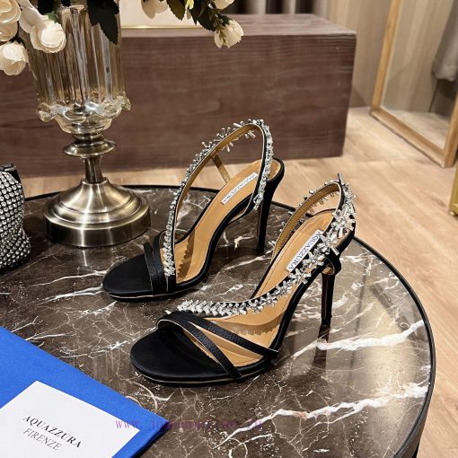 Aquazzura 2024This is a rhinestone sandal with a bohemian charm, featuring a free spirited s4qx8o7ax - Image 3