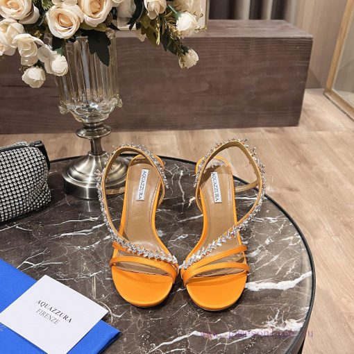 Aquazzura 2024This is a rhinestone sandal with a bohemian charm, featuring a free spirited sjfdqoohs - Image 3