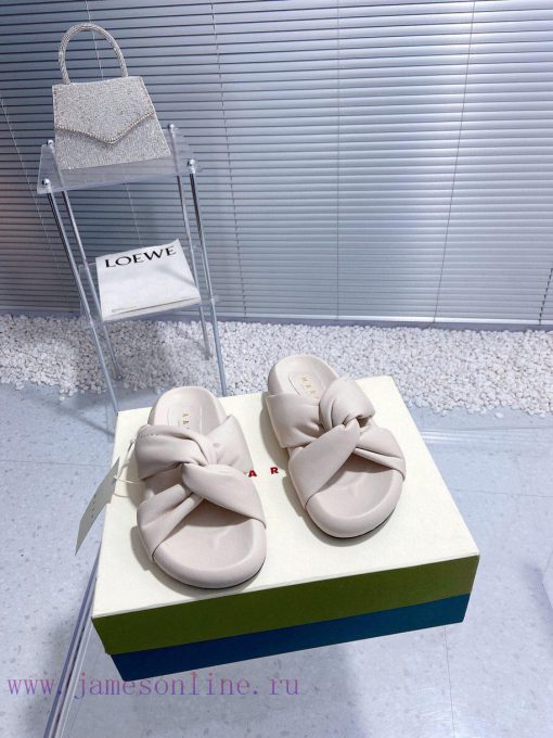 Marni 24 Spring/Summer New Sheepskin Cross SlippersThe fabric and foot pads are all made of is8q1paz - Image 5