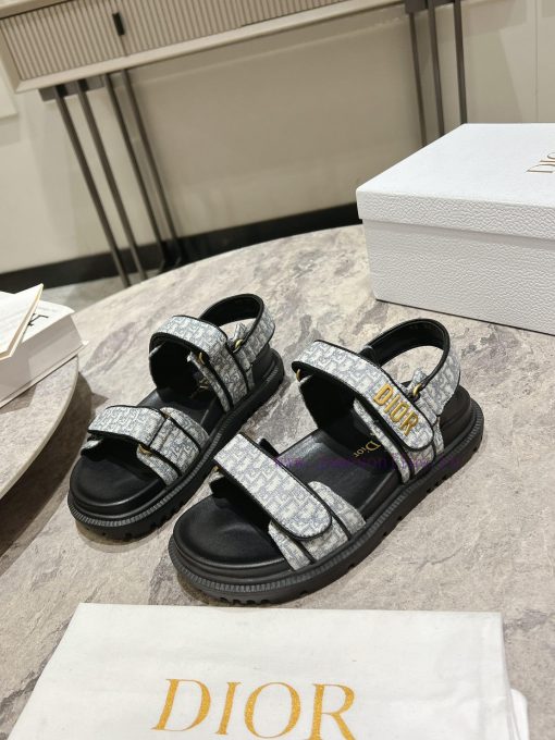 Classic upgrade with 2024 new color scheme Dior classic Velcro sandals and slippers series orln67up5 - Image 4