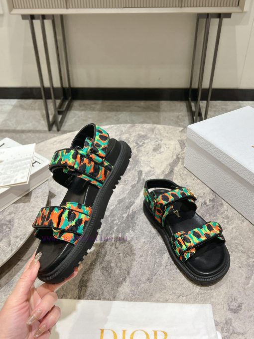 Classic upgrade with 2024 new color scheme Dior classic Velcro sandals and slippers series ooh25y12b - Image 5