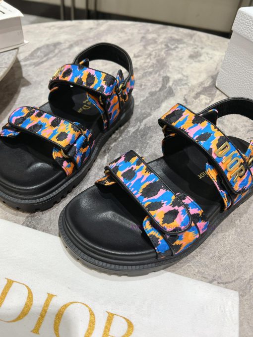Classic upgrade with 2024 new color scheme Dior classic Velcro sandals and slippers series o5vbs6el6 - Image 8