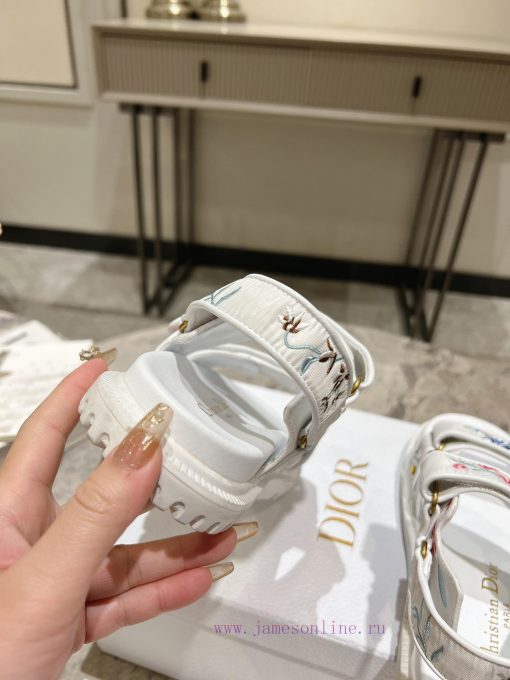 Classic upgrade with 2024 new color scheme Dior classic Velcro sandals and slippers series o2fvbsved - Image 9