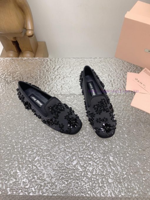 High quality Miumiu Spring/Summer 2024 Fashion Show Embroidered Flower Beads Le Fu Shoes/Sli58d74jkd - Image 3