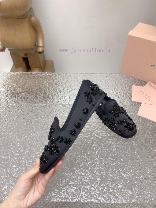 High quality Miumiu Spring/Summer 2024 Fashion Show Embroidered Flower Beads Le Fu Shoes/Sli58d74jkd - Image 6