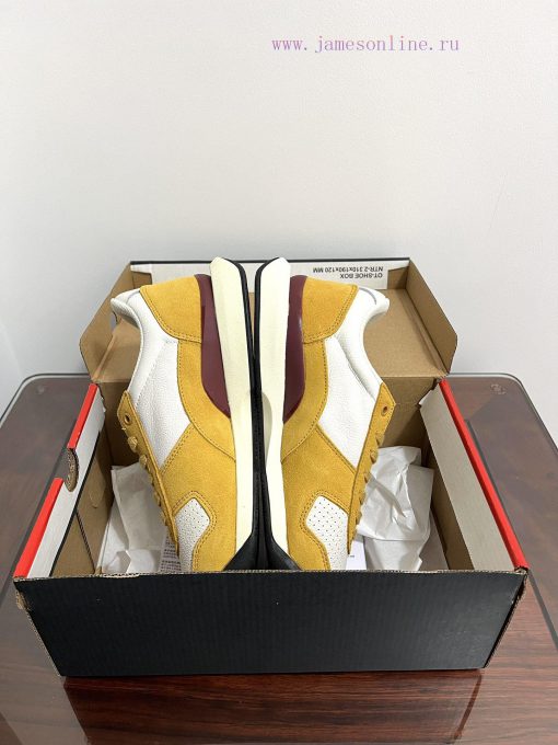 Real shot Onitsuka Tiger UItimate 81 EX low cut yellow and white. Onitsuka Tiger embodies thb7ojrm0a - Image 9