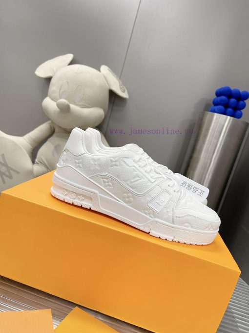 Men's limited edition low top sports shoes with leather sole and TPU mold cost of 20000 yuanz9z9sn2p - Image 2