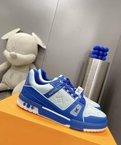 Men's limited edition low top sports shoes with leather sole and TPU mold cost of 20000 yuanlk6xt8ko