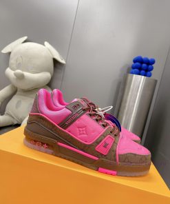 Men's limited edition low top sports shoes with leather sole and TPU mold cost of 20000 yuanezqktos6