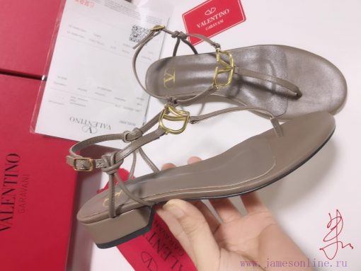 2068-1 Valentino's latest popular product is launched, which is very comfortable, simple, andcodjea8 - Image 5