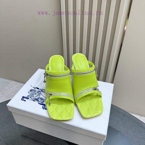 BURBERRY | SS24 Women's New SandalsShoe upper sandals, made of glossy leather fabric and feasq4mmg4h - Image 4