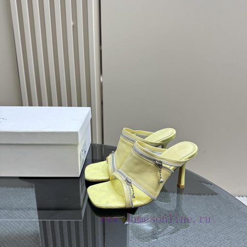 BURBERRY | SS24 Women's New SandalsShoe upper sandals, made of glossy leather fabric and feabc4xfygk - Image 2