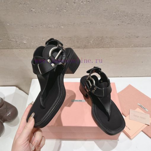 Top tierMiu Miu2024 popular thick heel sandalsThe Miu in the market is really girlish, with yrpl76ty - Image 4