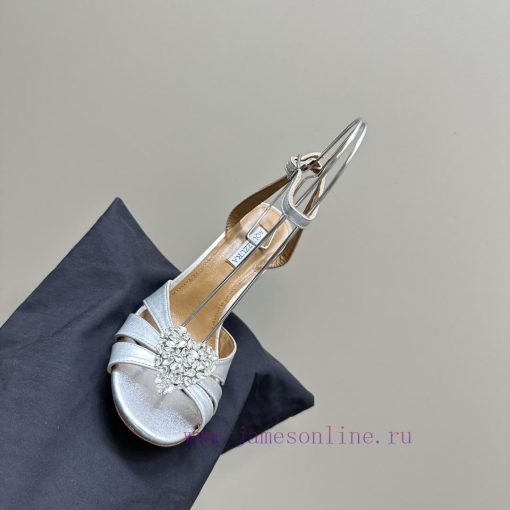 AQUAZZURA Golden Pineapple 2024 𝐒𝐒𝐧𝐞𝐰 Spring/Summer New Diamond Button SandalsAquazzura/Pine8opb95tu - Image 9