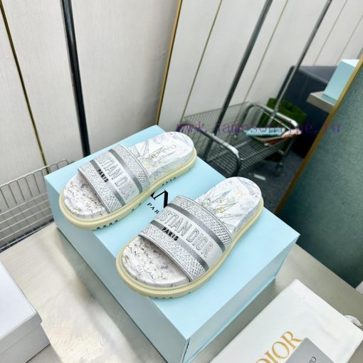 Dior - Dior 2024 Early Spring New Reverse Thick Bottom Jelly Color Women's SandalsCD letter zqu783dm - Image 4