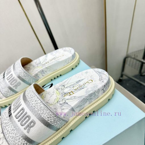 Dior - Dior 2024 Early Spring New Reverse Thick Bottom Jelly Color Women's SandalsCD letter zqu783dm - Image 5