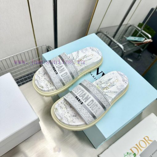 Dior - Dior 2024 Early Spring New Reverse Thick Bottom Jelly Color Women's SandalsCD letter zqu783dm - Image 9