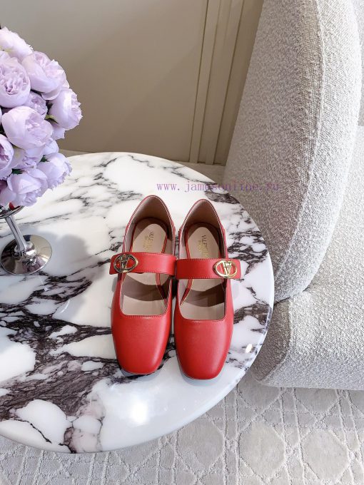 VALENTIN * New Mary Jane flats Classic V-button element makes people stand out It's sweet an9adc88ea
